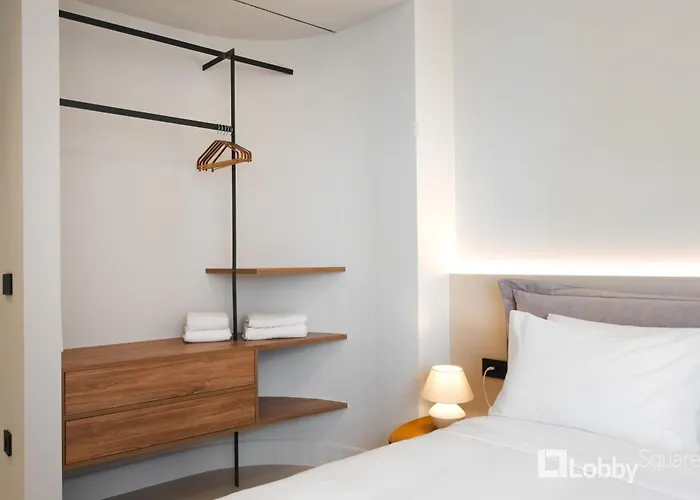 Muse Apartment By Lobbysquare